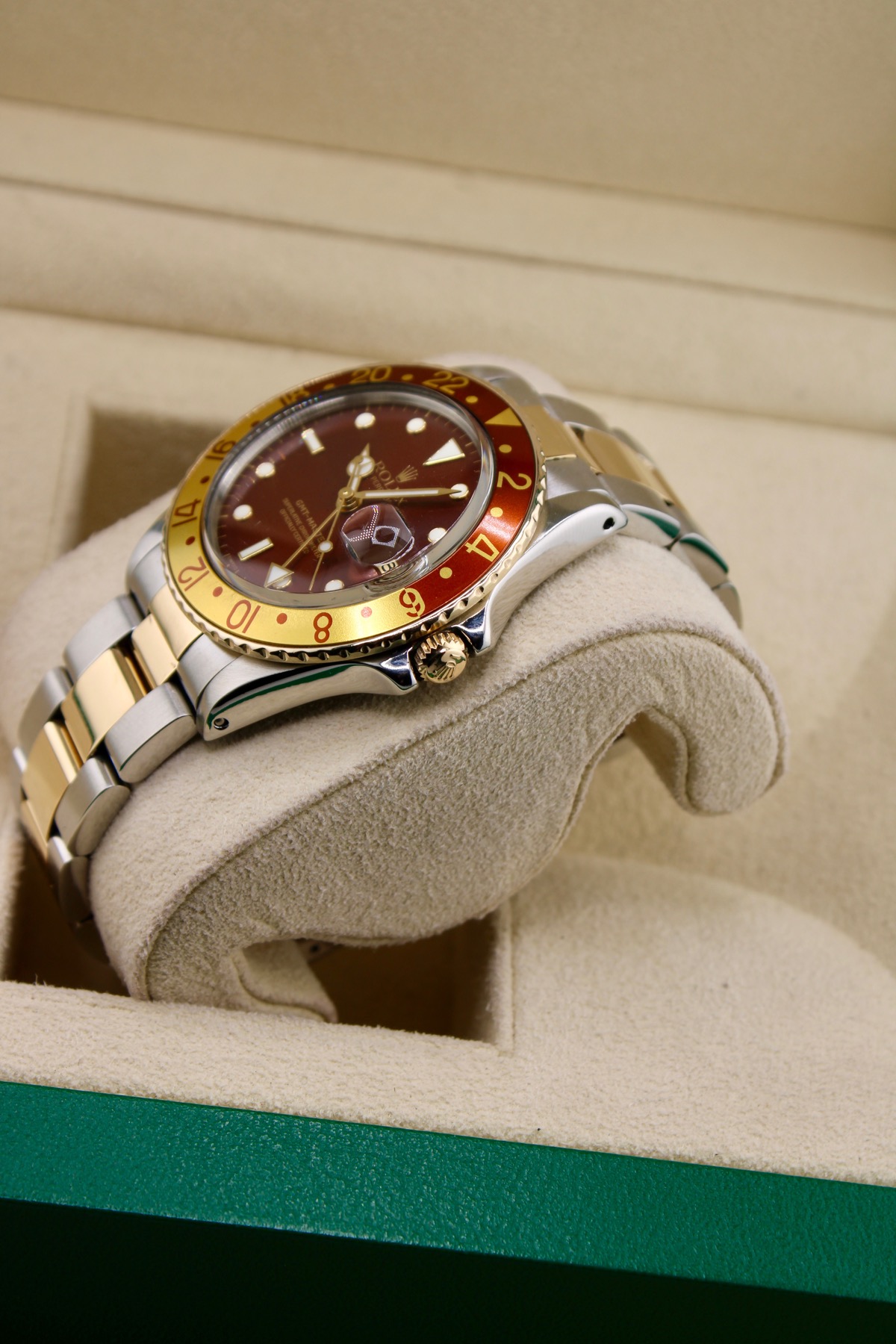 Rolex GMT-Master Root Beer photo 4