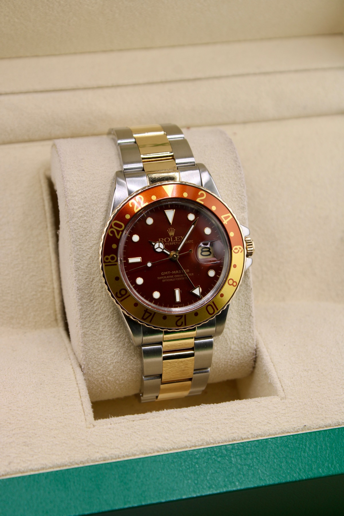 Rolex GMT-Master Root Beer photo 5